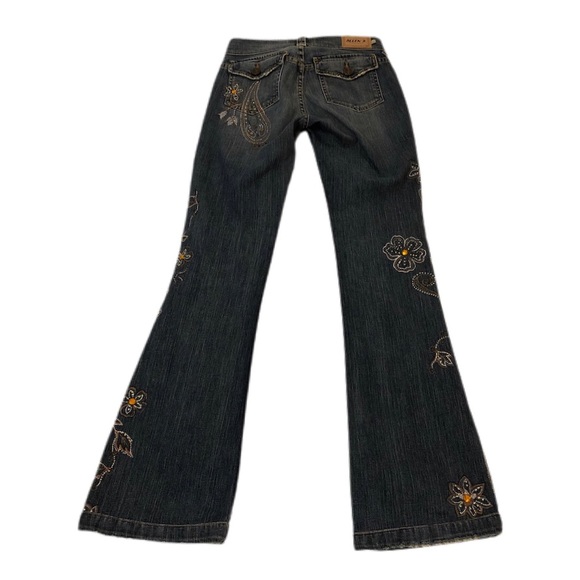 Vintage Y2K Embroidered Jeans - Picture 2 of 9